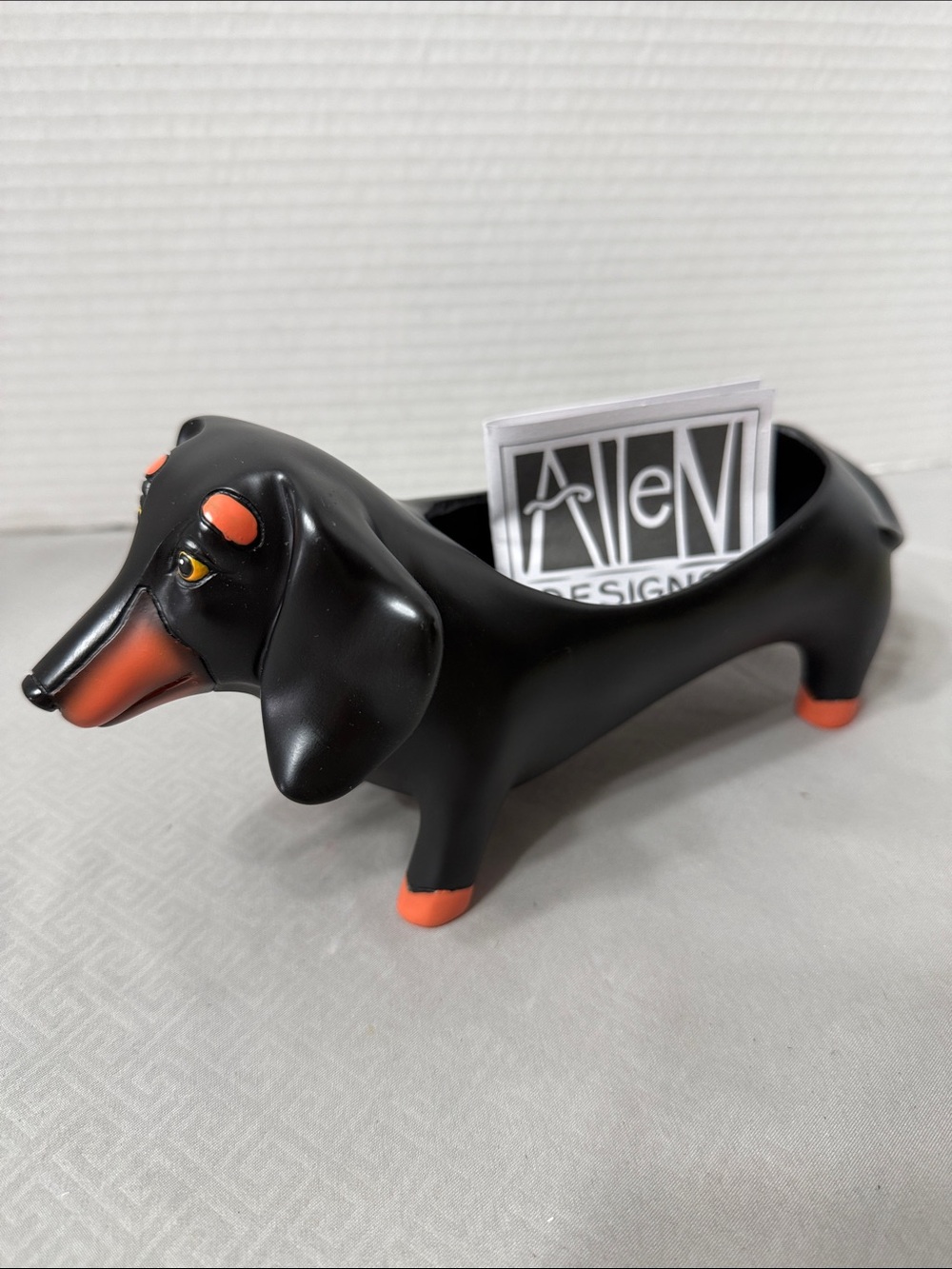 Allen Designs Baby Otis Dachshund Dog Figurine Planter Black with Orange Accents - Picture 10 of 11